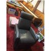 Image 2 : Leather Style Swivel Power Recliner 