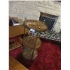 Image 2 : 3 Shelf Stand , Magazine Style End Table 