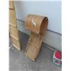 Image 2 : 2 Wood Toboggans 