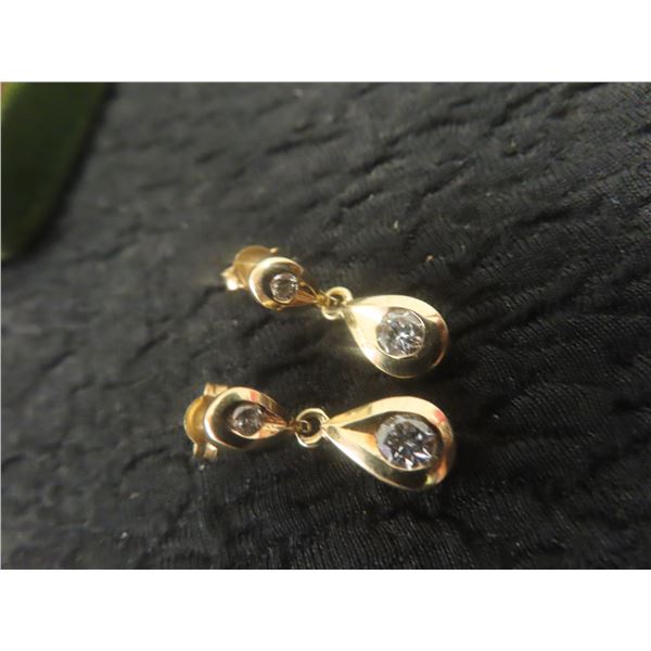 14KT Gold + Diamond Pair of Earrings 2.3gr.