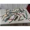 Image 2 : Vise Grip, Cutters, Pliers 