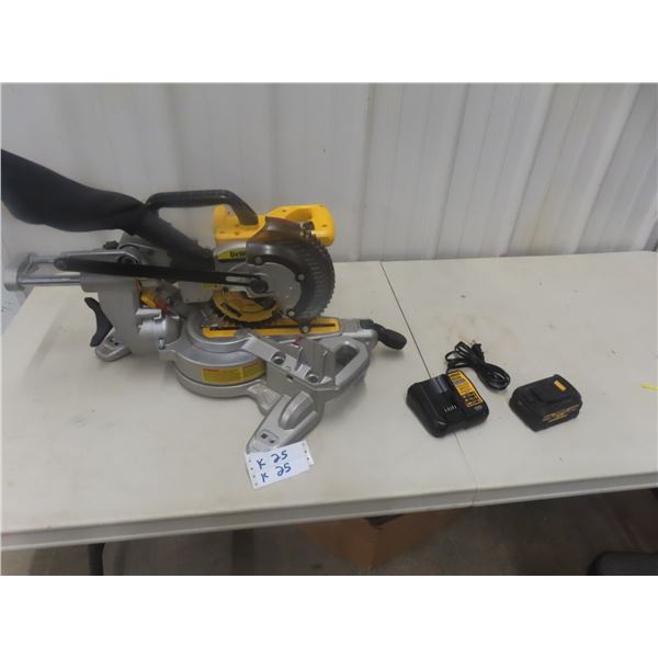 Dewalt Sliding Mitre Saw with Battery + Charger- Working