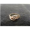 Image 2 : 10kt Gold Ring Size 5 2.4gr