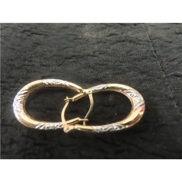 10kt Gold Pair Earrings 0.7gr