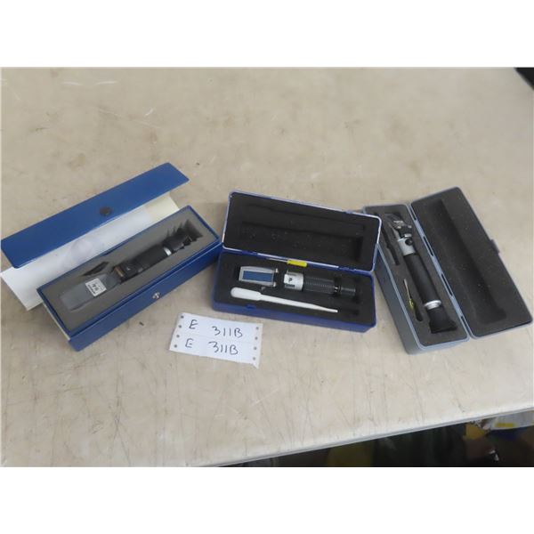 3 x Portable Refractometer Atago + Vista 