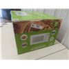 Image 3 : New Hamilton Beach Microwave 700 Watts