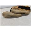 Image 2 : Beaded Mucklucks Sole Measures 11" 