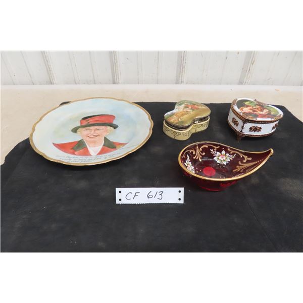 Murano Glass Dish, Musical Heart Shaped Box