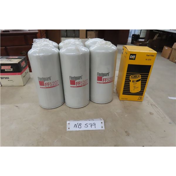 6 FleetGaurd Fuel Filters #FF5207, 1 Cat Fuel Filter #IR0751