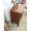 Image 4 : 1920s Reitzels Walnut Server 42"x42"x18"