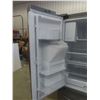 Image 8 : Samsung French Door Stainless Fridge with Ice + Water Dispenser 70"x32"x36"