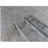 Image 2 : 2 Aluminum Ladders