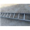 Image 3 : Aluminum Extension Ladder 28'