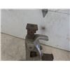 Image 2 : Aluminum 15 Ton Building Jack