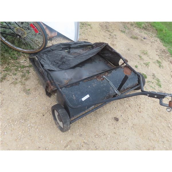 24" Wide Lawn Sweep