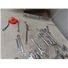 Image 8 : Quantity of Wrenches