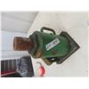 Image 3 : 2 Hydraulic Bottle Jack 1) 20 Ton   1) Larger