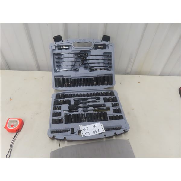 Stanley Tool Set  - Wrenches , Sockets, Ratchets,
