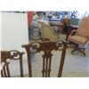 Image 9 : 4 Antique Chairs