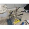 Image 6 : Paint Roller with Scrapers + Flooring Adhesive 