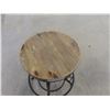 Image 2 : Drafting Stool Industrial Look