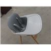 Image 3 : High  Chair 