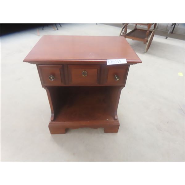 End Table/ Nite Stand 