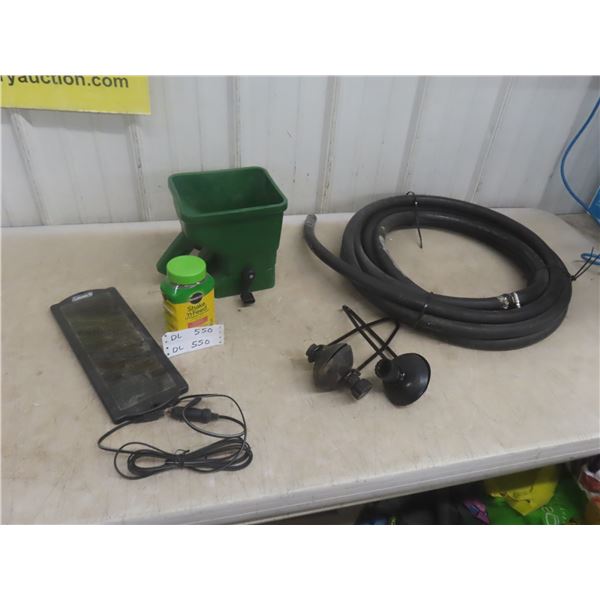 Coleman 2.5 Watt Solar Panel, Fertilizer/ Seed 