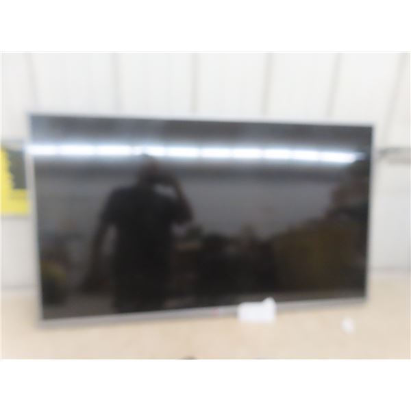 LG 48  Tv with Remote 