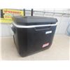 Image 2 : Coleman Rolling Picnic Cooler