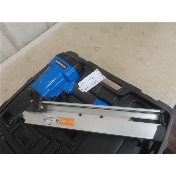 Mastercraft Air Framing Nailer with Case 2"-31/2"