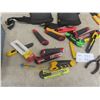 Image 5 : Pliers, Cutters, Wire Stripper, Utility knife + 