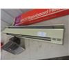Image 2 : 42" Baseboard Heater, Coleman Propane Heater 
