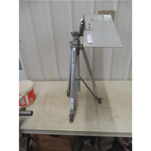 Velbon Studio Pro Mode AF Tripod 