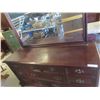 Image 3 : Dresser 31"x62"x20"+ Mirror 36"x52"
