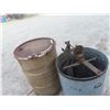 Image 3 : 2 Bat Honey Extractor + 45 Gallon Barrel with Renovable Lid 