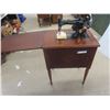 Image 1 : Singer Electric Cabinet Sewing Machine 