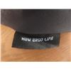Image 2 : New Ergo Life Back Pillow Memory Foam New 