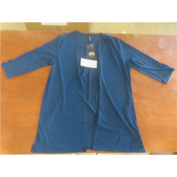 XL Womens Shirt New or Store Return 