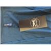 Image 2 : XL Womens Shirt New or Store Return 