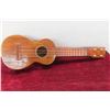 Image 2 : Vintage Ukalele With Hard Case 