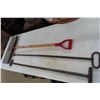 Image 1 : Snow Shovel + 2 Steel Ice Breakers 