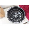 Image 3 : New 5 Bolt Rim