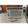 Image 1 : Midea Air Conditioner 