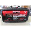 Image 2 : MotoMaster Battery Charger, Power Built