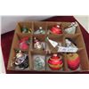 Image 1 : Collection of 12 Vintage Christmas Ornaments