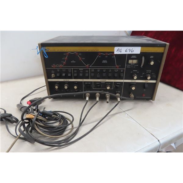 Vintage B&K Model 415 Solid State Sweep / Marker Generator 