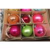Image 3 : 24 Vintage Glass Christmas Ornaments 