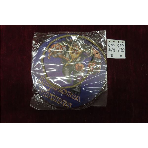 Minnesota Vikings Hanging Sign- New in Plastic