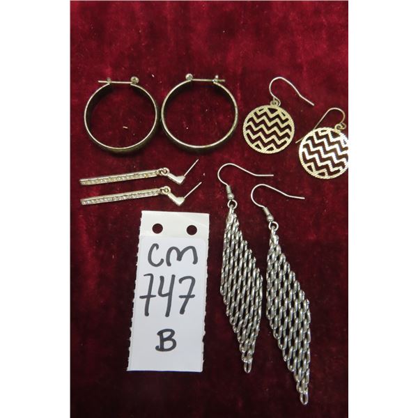 Assorted Jewelry